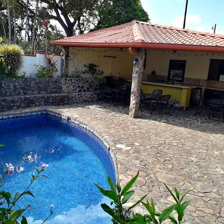Dos Palmas Studio Apartments Río Segundo Eksteriør billede